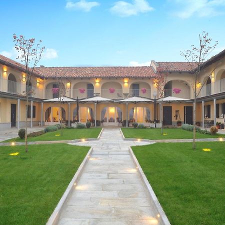 Agriturismo Cascina Varìe Castagnito Esterno foto