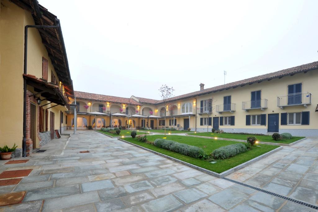 Agriturismo Cascina Varìe Castagnito Esterno foto