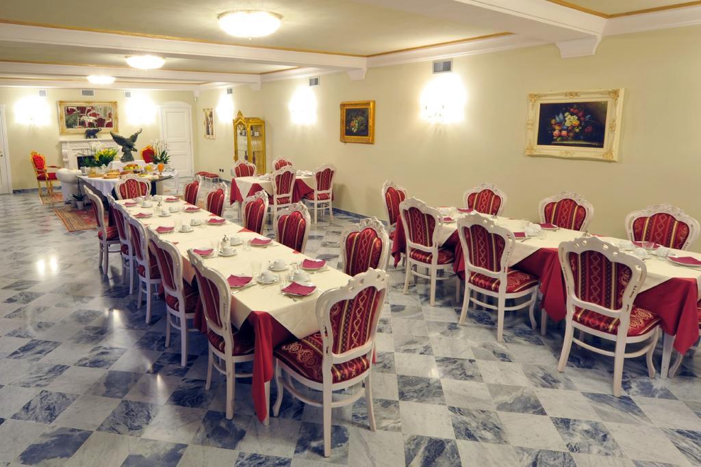 Agriturismo Cascina Varìe Castagnito Esterno foto