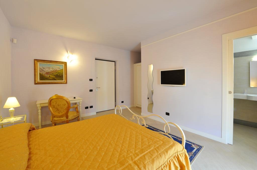 Agriturismo Cascina Varìe Castagnito Esterno foto