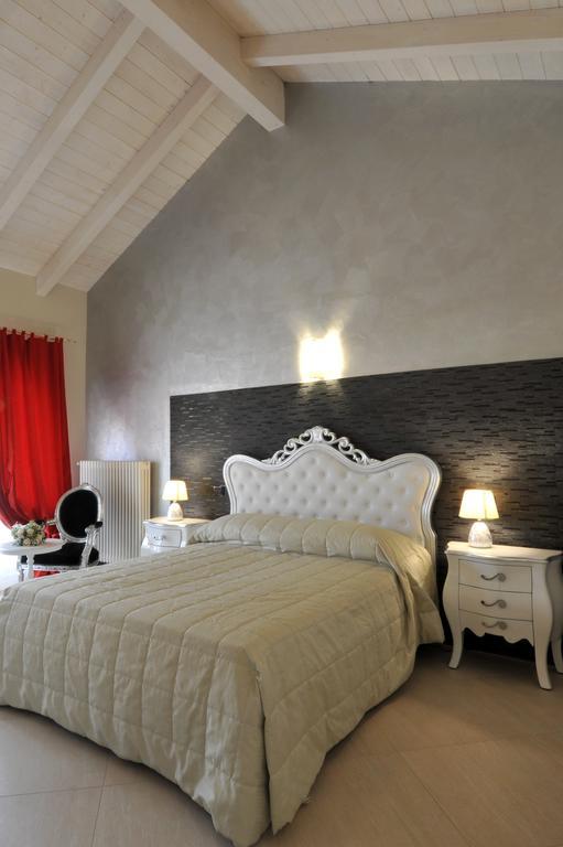 Agriturismo Cascina Varìe Castagnito Esterno foto