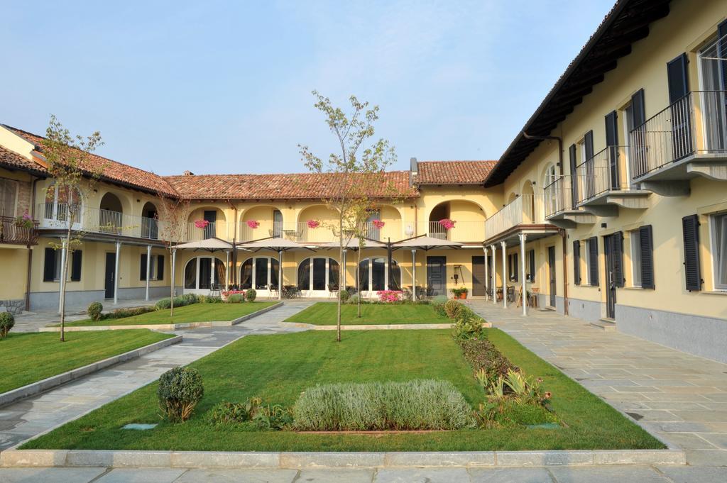Agriturismo Cascina Varìe Castagnito Esterno foto